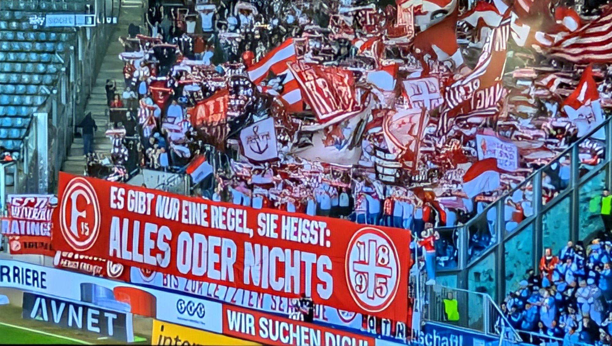 Magdeburg vs F95: Unermüdlicher Support (Screenshot: Sky)