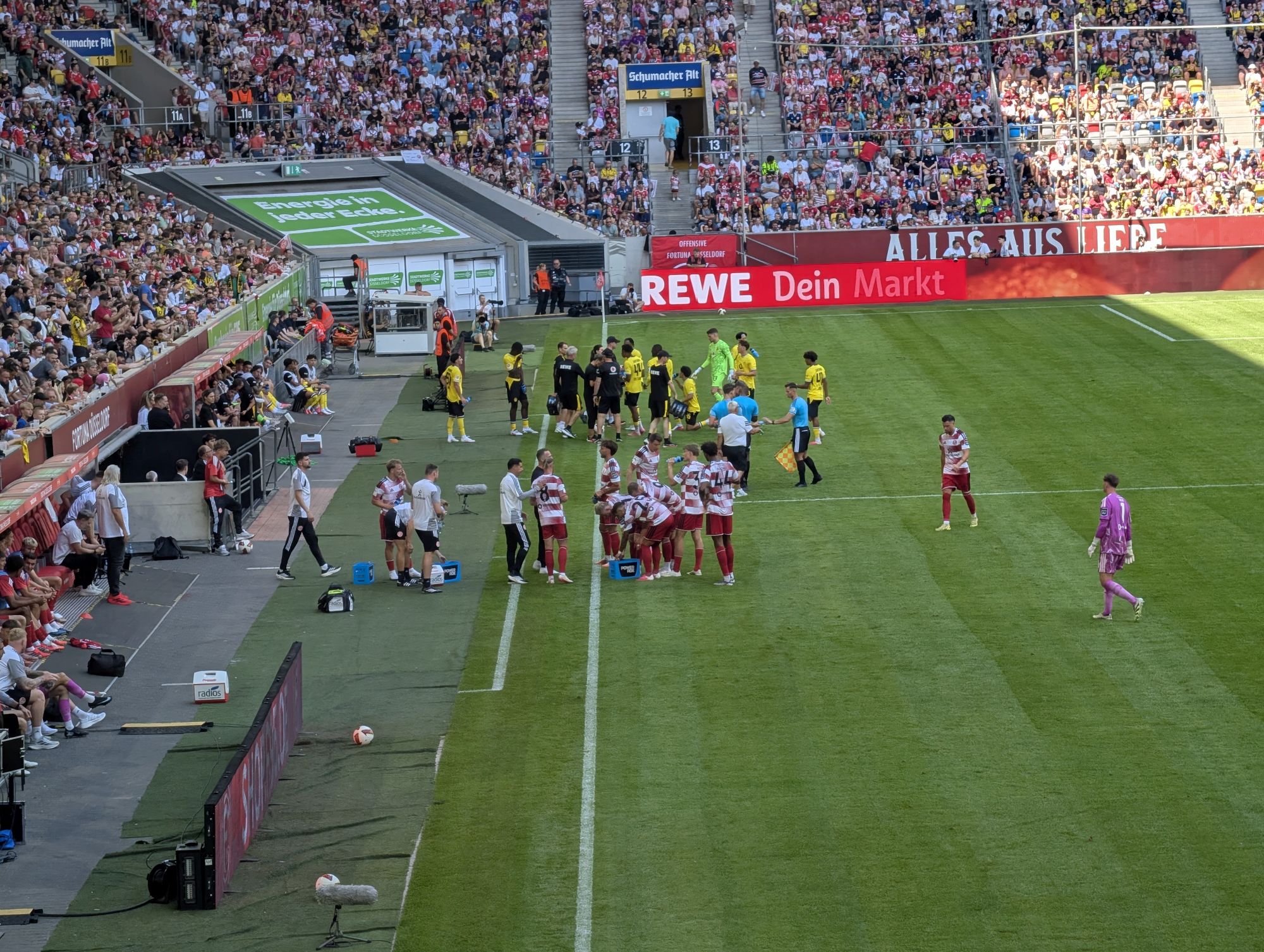 F95 vs BVB: Die sinnlose Trinkpause (Foto: FP)