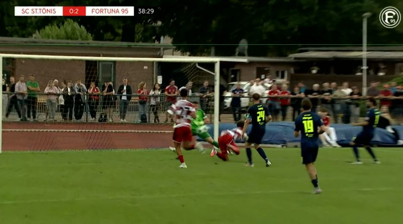 St. Tönis vs F95: Fabian Schleusener macht das 2:0 (Screenshot f95.tv)