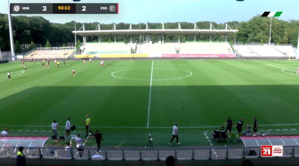 96 vs F95: Das altehrwürdige Eilenriede-Stadion (Screenshot H96.tv)
