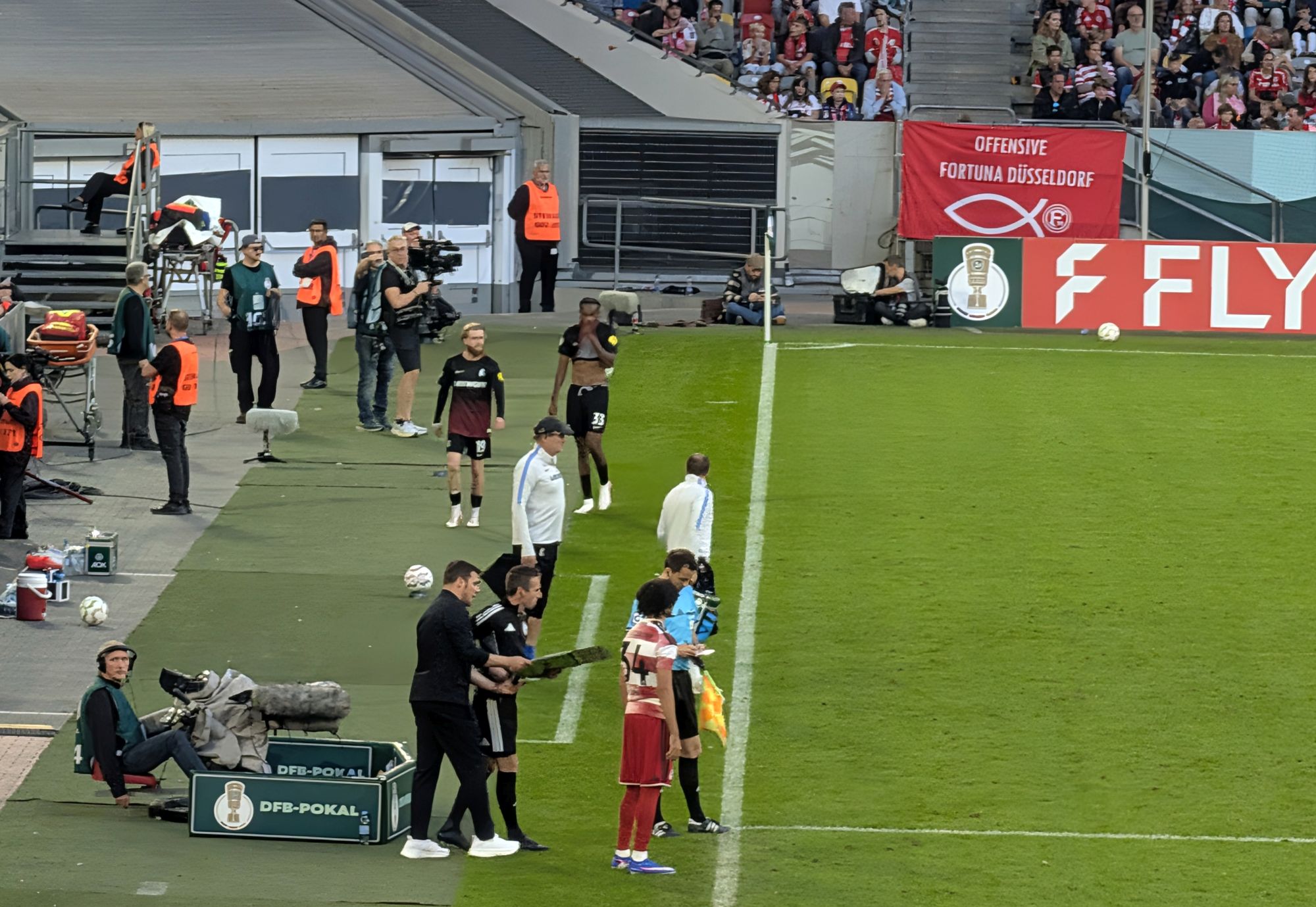 F95 vs Freiburg: Slimani kommt dann doch noch (Foto: FP)