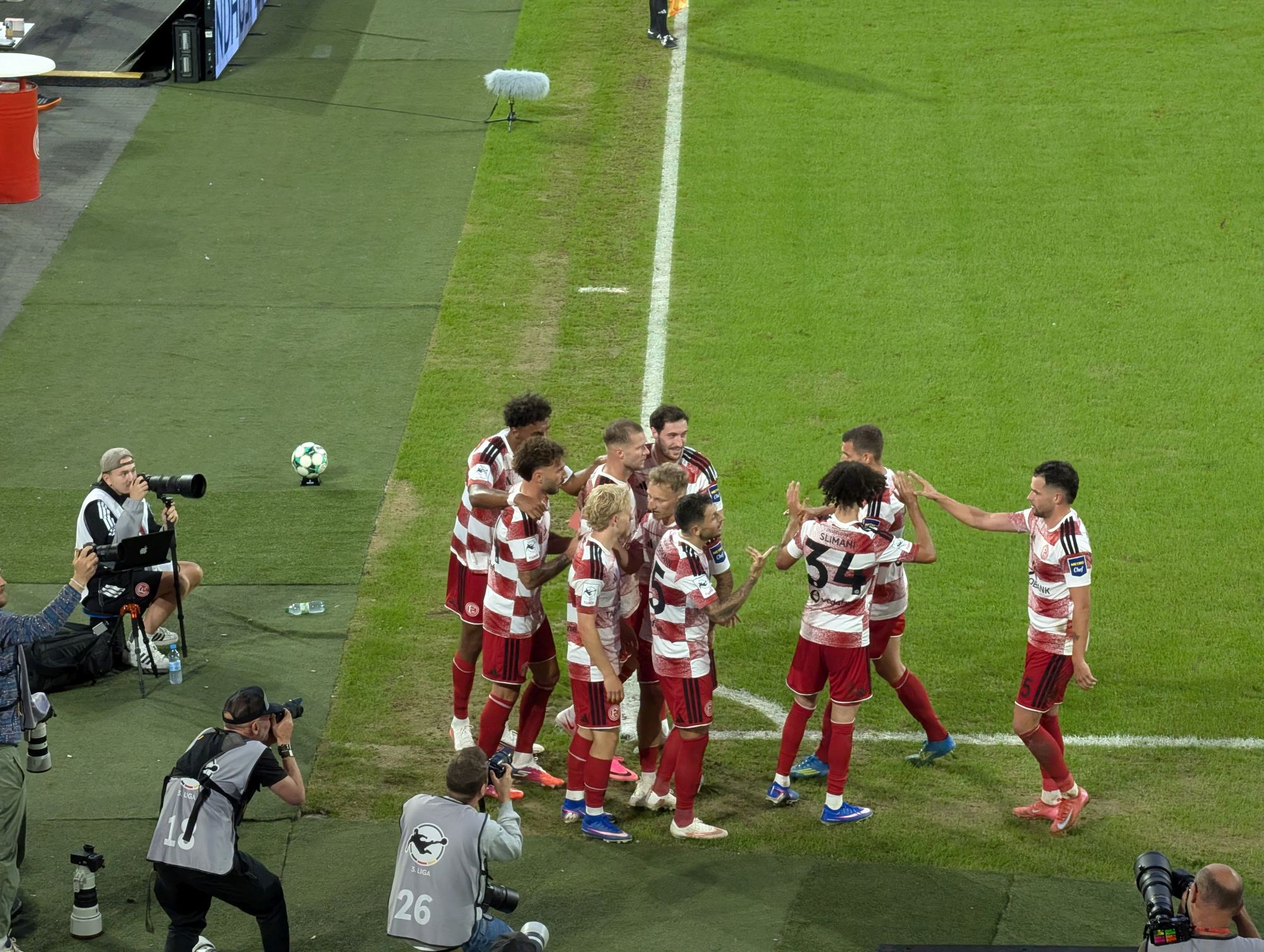 F95 vs Stuttgart II: Großer Torjubel (Foto: FP)